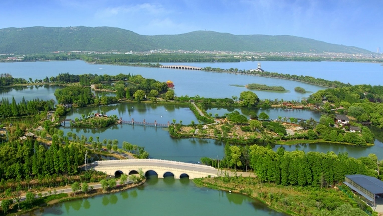 虞山尚湖旅游区：5A级景区、山水文化之城、生活品质之城