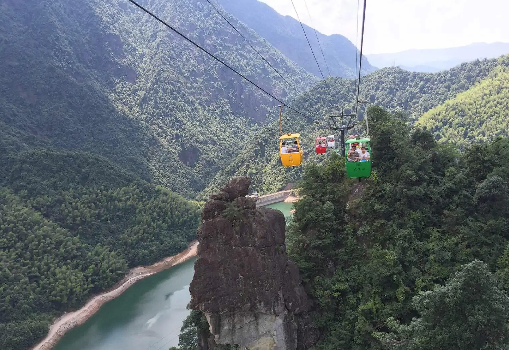 大觉山：融自然生态和佛教文化于一体的5A级景区，天然氧吧、动植物基因库