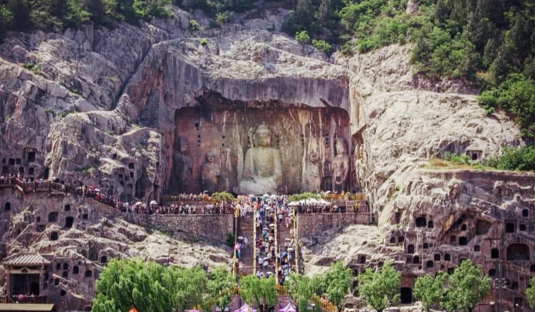 龙门石窟：中国石窟艺术的“里程碑”，世界文化遗产，5A级景区