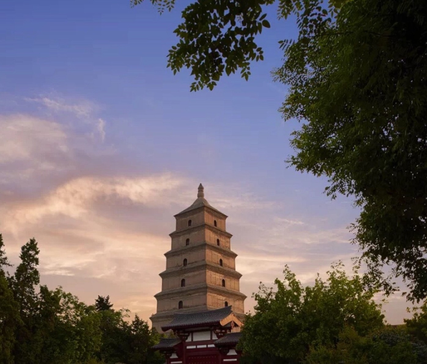 大雁塔·大唐芙蓉园景区：玄奘修建，盛唐风貌，文化体验
